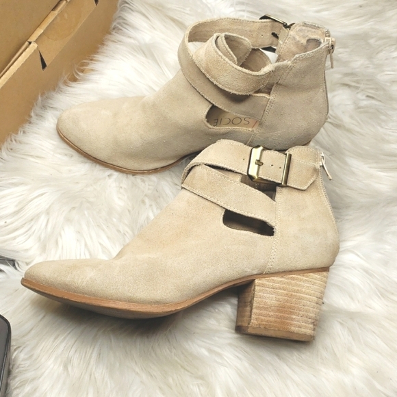 Sole Society AZURE BOOTIE cutout tan suede 8.5 - Picture 13 of 13